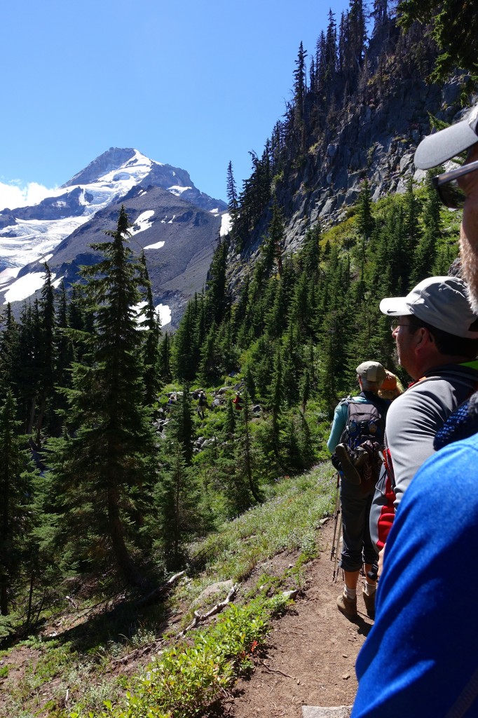 round the mountain views