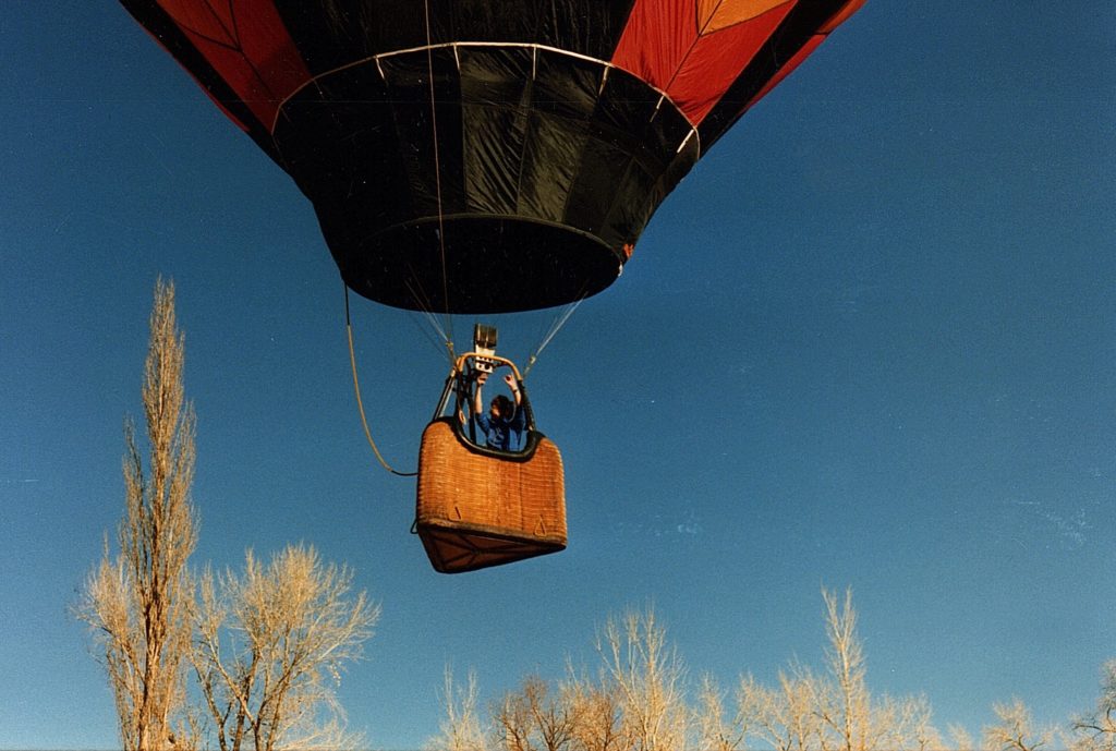 My mother flying her hot air balloon that she named "Day Dreamer."